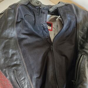 Bilt Back Leather Motorcycle Jacket 52 In Good Cond.